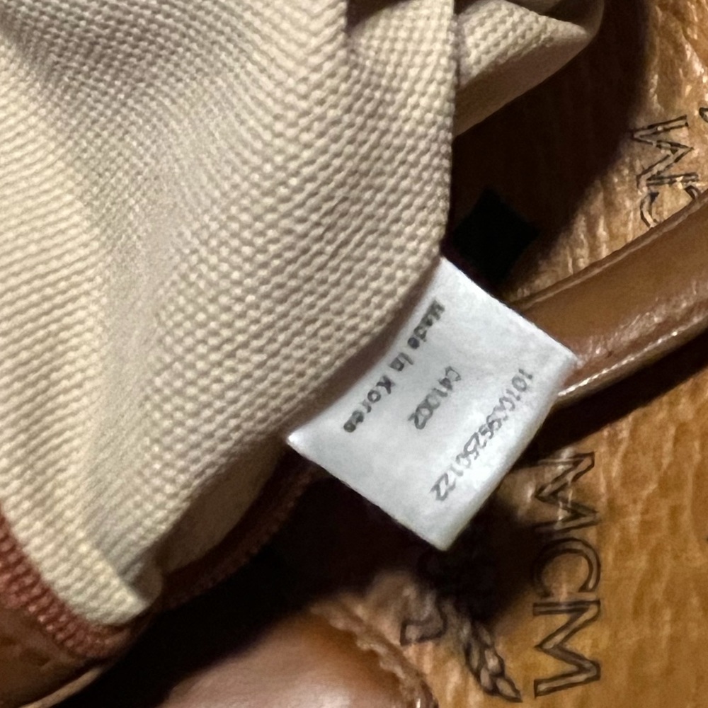 2 for Authentic MCM Cognac Visetos Tote and  new felt organizer - Picture 13 of 16